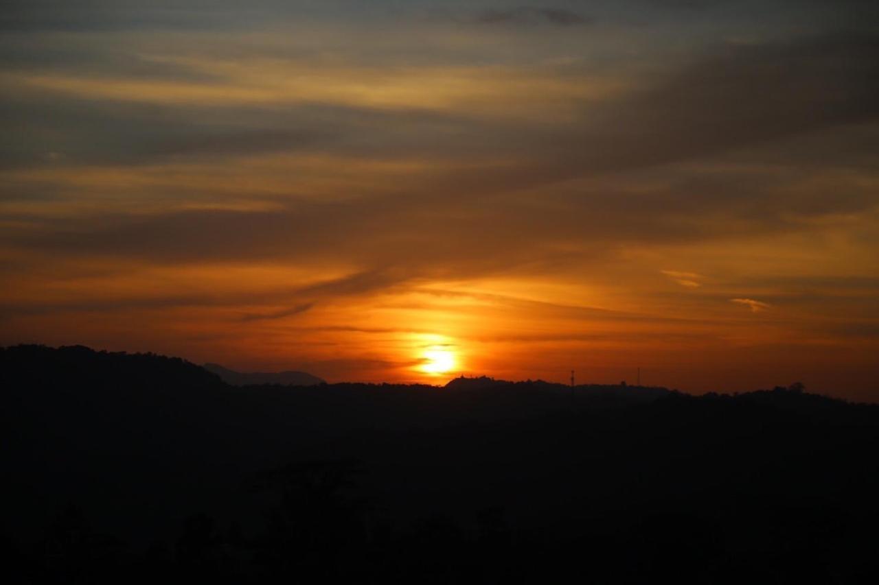 The Views Kandy - 360 Mountain View Luaran gambar